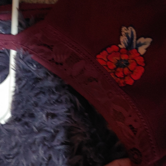 Beautiful Flower Dress - Picture 7 of 9